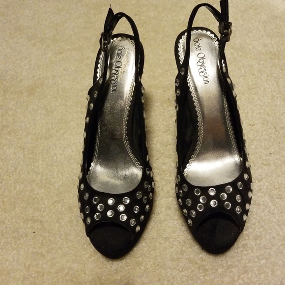 Cute slingback block heels! - Picture 2 of 5
